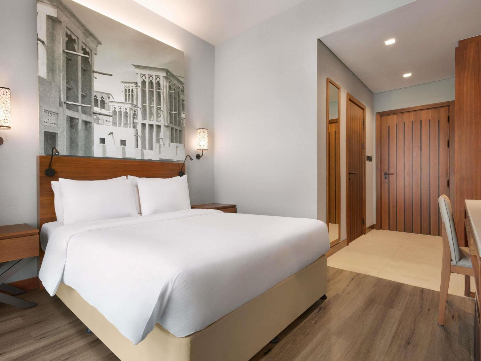 Ibis Styles Gold District Дубай